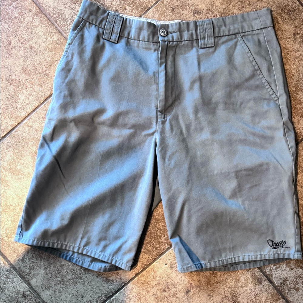 O'Neill Men's Light Gray Flat Front Shorts size 34